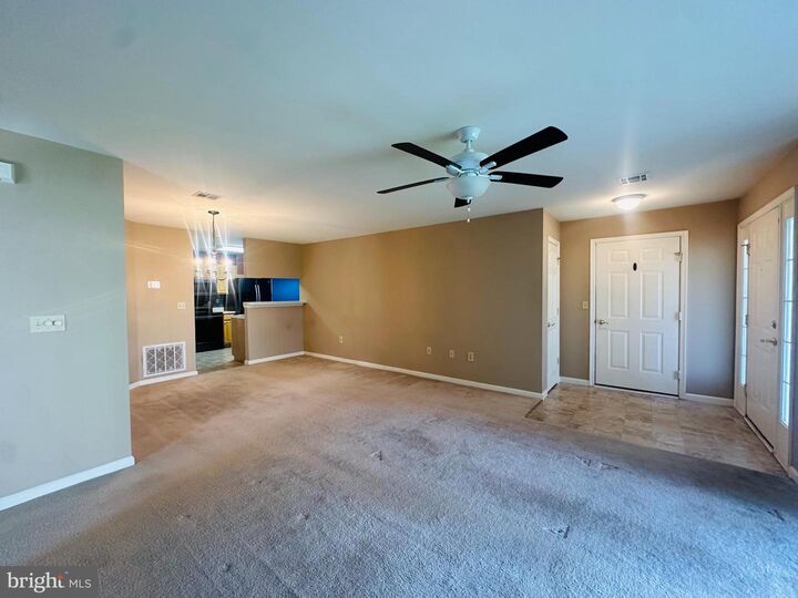 Property Photo: 141 Oriole Court PA 17036