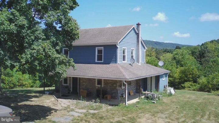 Property Photo: 36 King Drive PA 17015