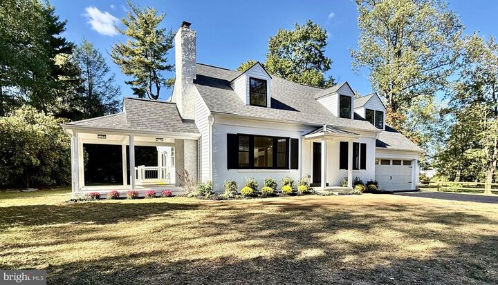 Property Photo: 904 Sylvania Lane PA 19380