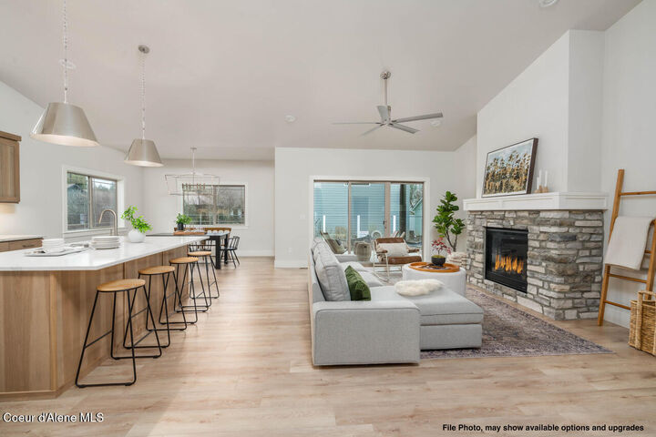 Property Photo:  1110 W Cordgrass Ave  ID 83854 