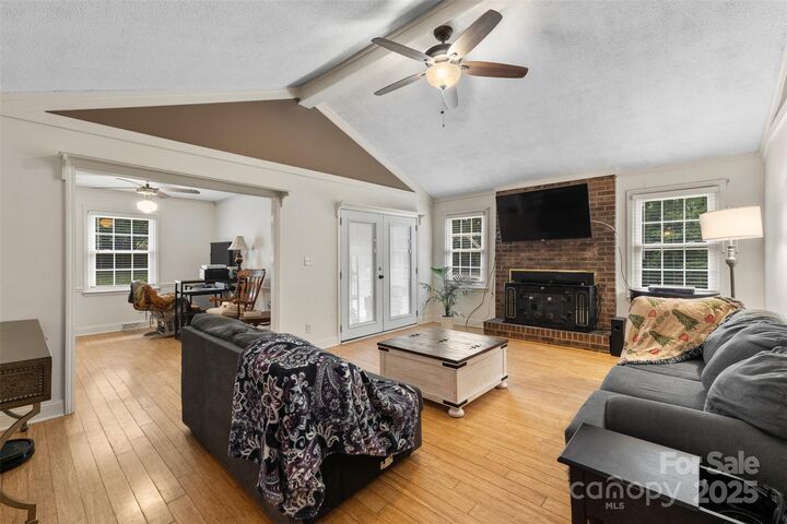Property Photo: 113 Sawtooth Lane 27 NC 28164