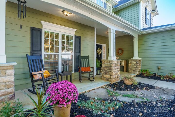 Property Photo: 10166 Falling Leaf Drive NW NC 28027