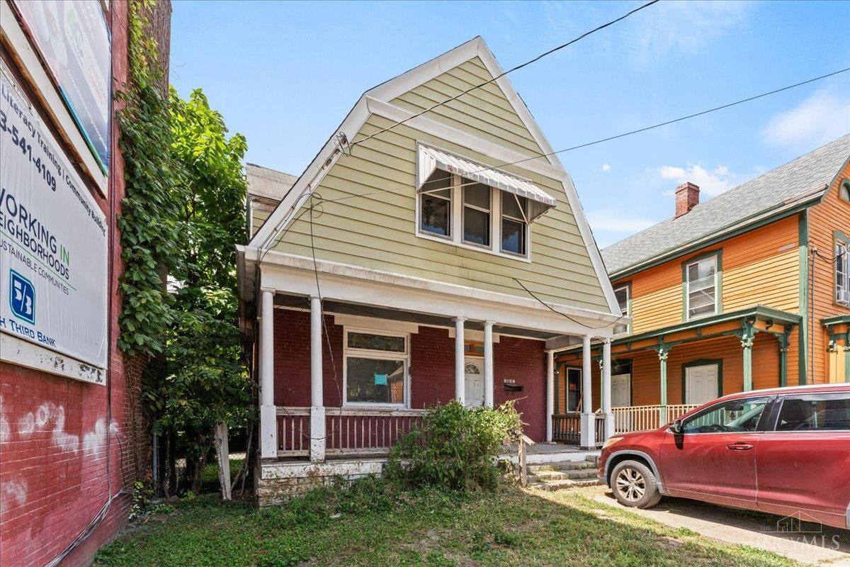 Property Photo: 5107 Montgomery Road OH 45212