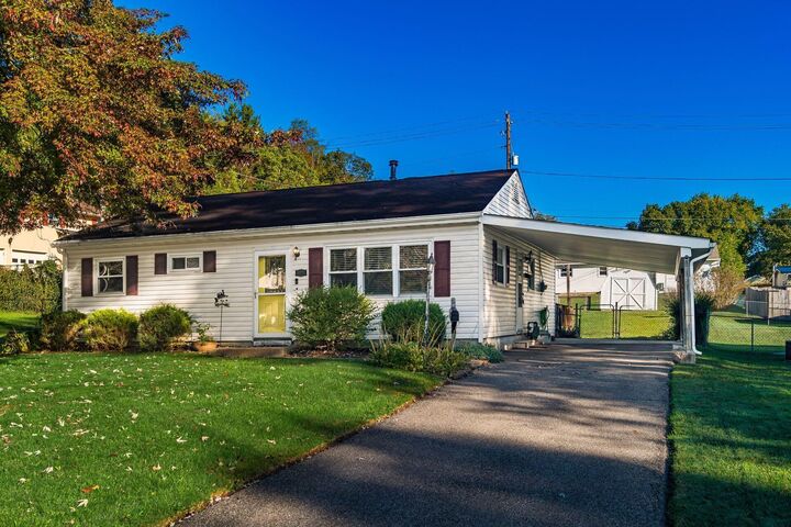 1271 Huffer Avenue  Lancaster OH 43130 photo