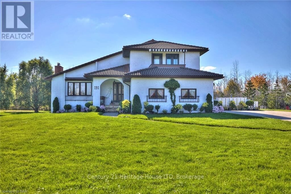 Property Photo:  191 Cairns Crescent  ON L2A 5M4 