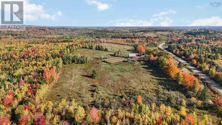 Property Photo: 15614 Highway 224 NS B0N 2H0