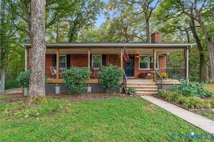 Property Photo: 5281 Pole Green Road VA 23116