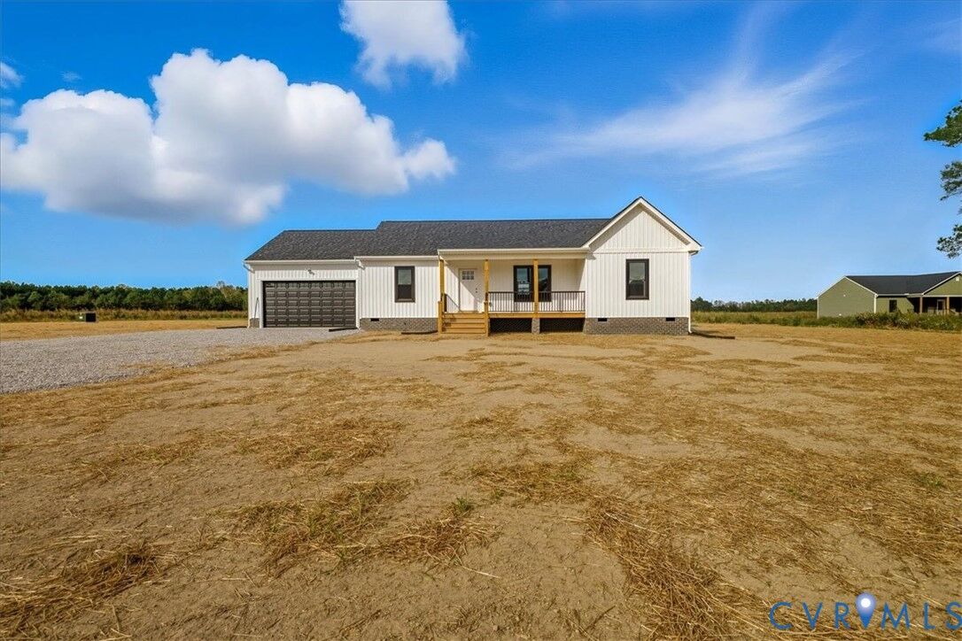 Property Photo: 1588 Lansing Road VA 23805