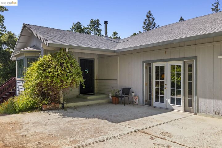 20316 Patrick Ln  Tuolumne CA 95379 photo