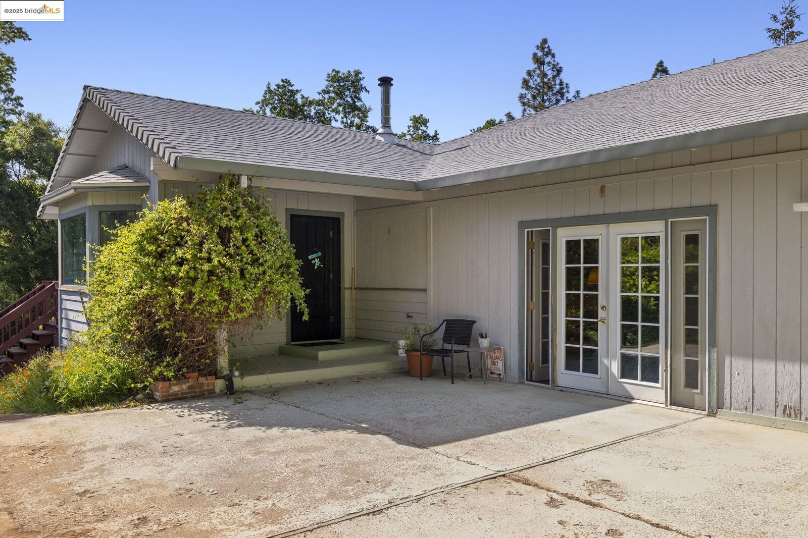 Property Photo: 20316 Patrick Ln CA 95379