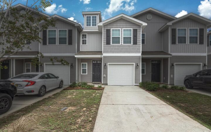 173 E Iron Horse Drive  Crestview FL 32539 photo