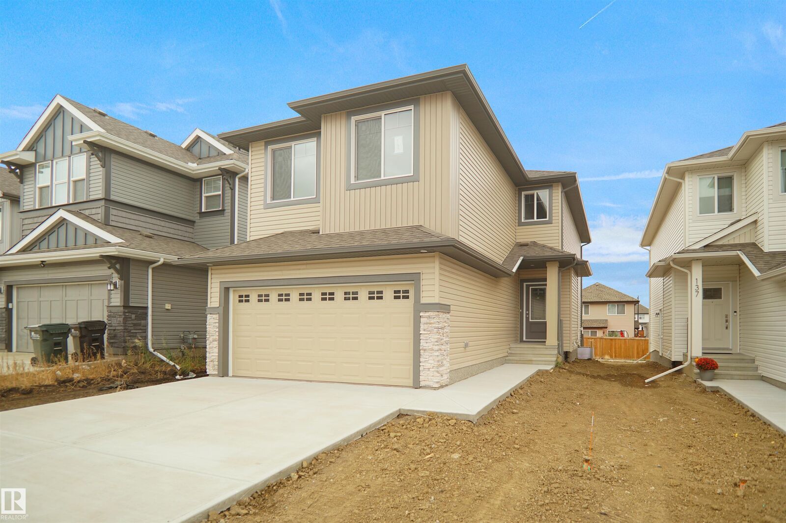 Property Photo: 7223 182 Avenue NW AB T5Z 0V6
