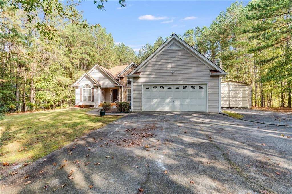 Property Photo:  768 Legion Lake Road  GA 30180 