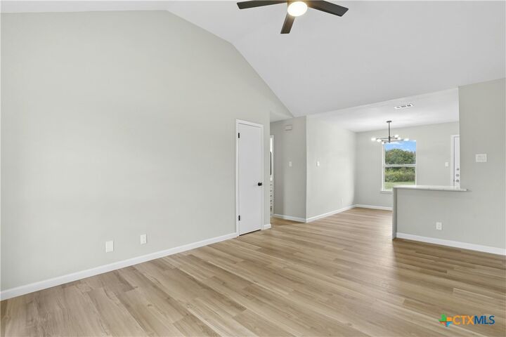 Property Photo: 2701 Cross Timber Drive TX 76543