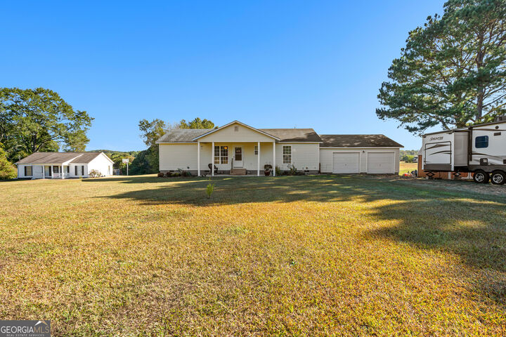 Property Photo: 3939 Bevis Road GA 30217