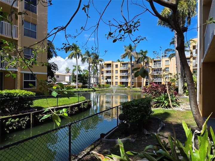 Property Photo:  1350 SE 3rd Ave 108  FL 33004 