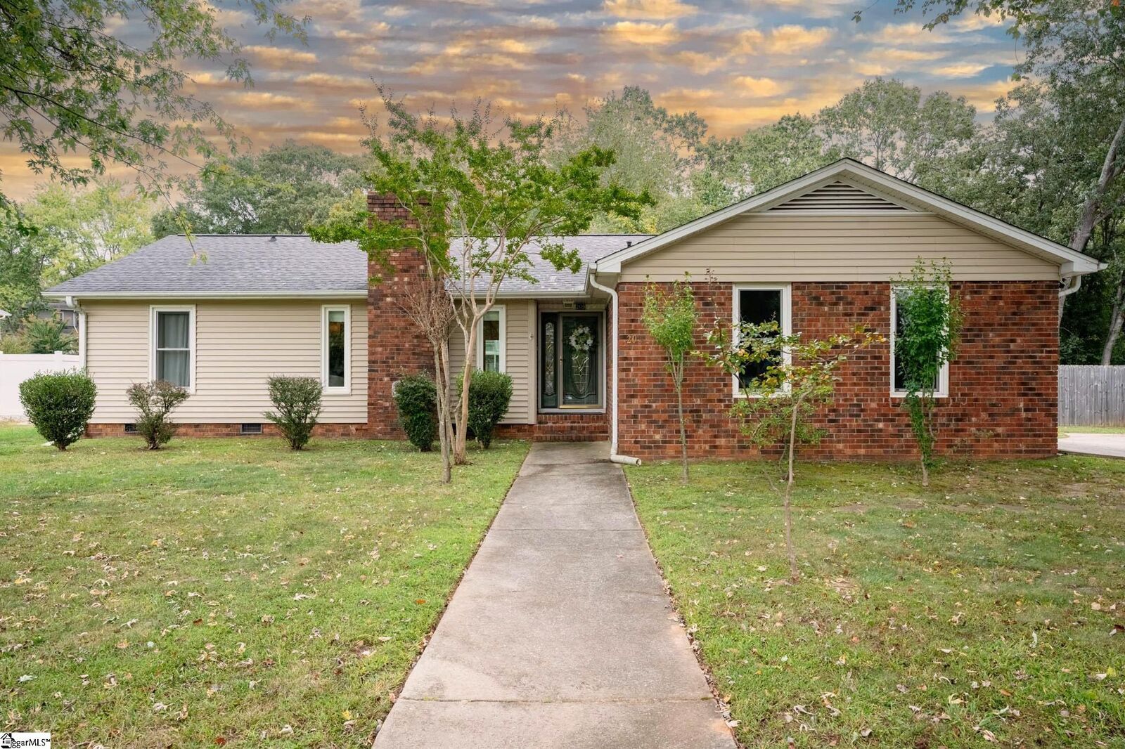 Property Photo: 209 Governors Square SC 29650