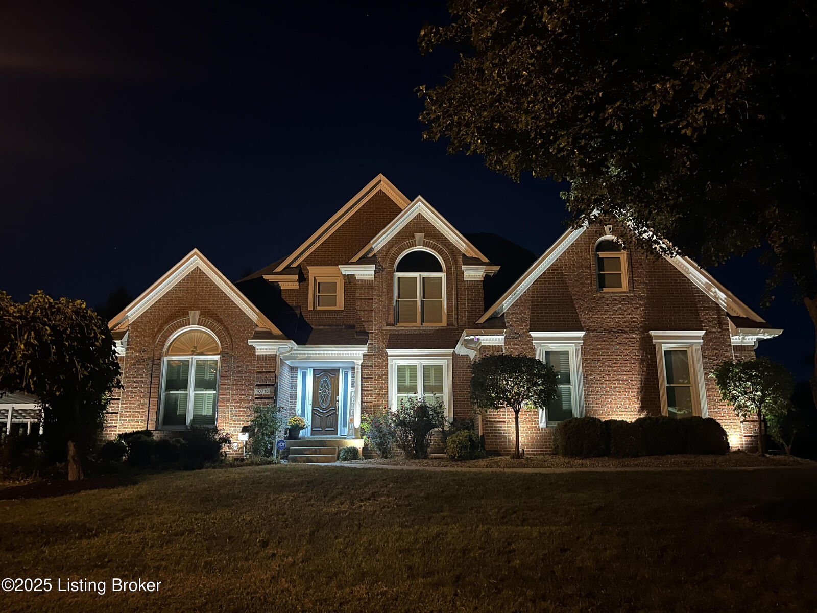 Property Photo:  10713 Colonel Hancock Dr  KY 40291 