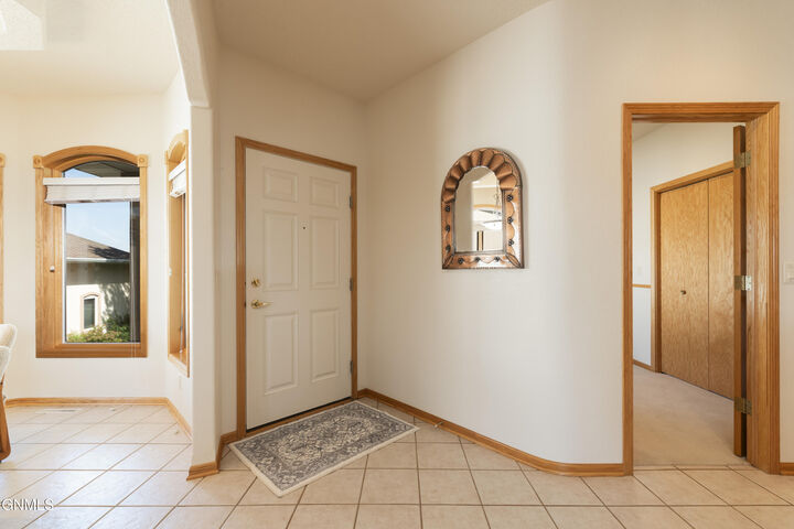 Property Photo: 1907 Mesquite Loop ND 58503