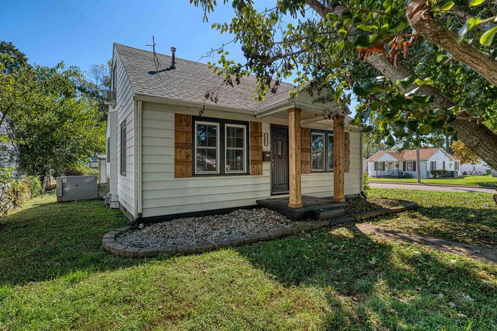 Property Photo: 1002 Earl Street KY 42420
