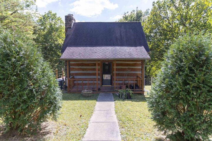 Property Photo: 5290 E State Road 46 IN 47401