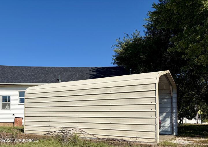 Property Photo:  14922 State Hwy B  MO 65076 