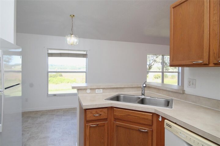 Property Photo: 439 Gentle Breeze Drive FL 34715