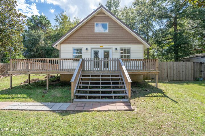 Property Photo:  1076-R Lilinoe Way  MS 39525