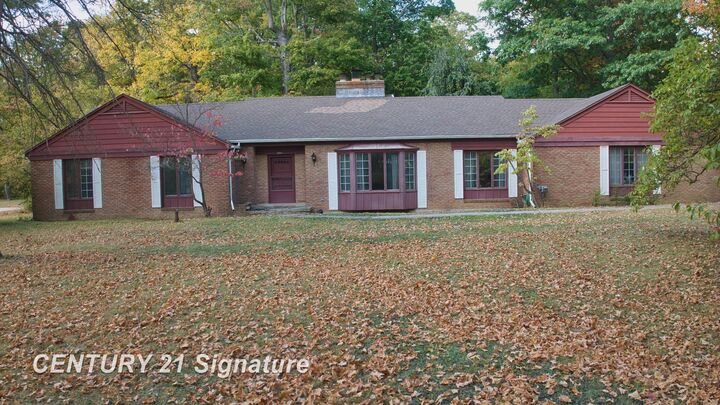 Property Photo: 5551 Sugar Bush Lane MI 48532