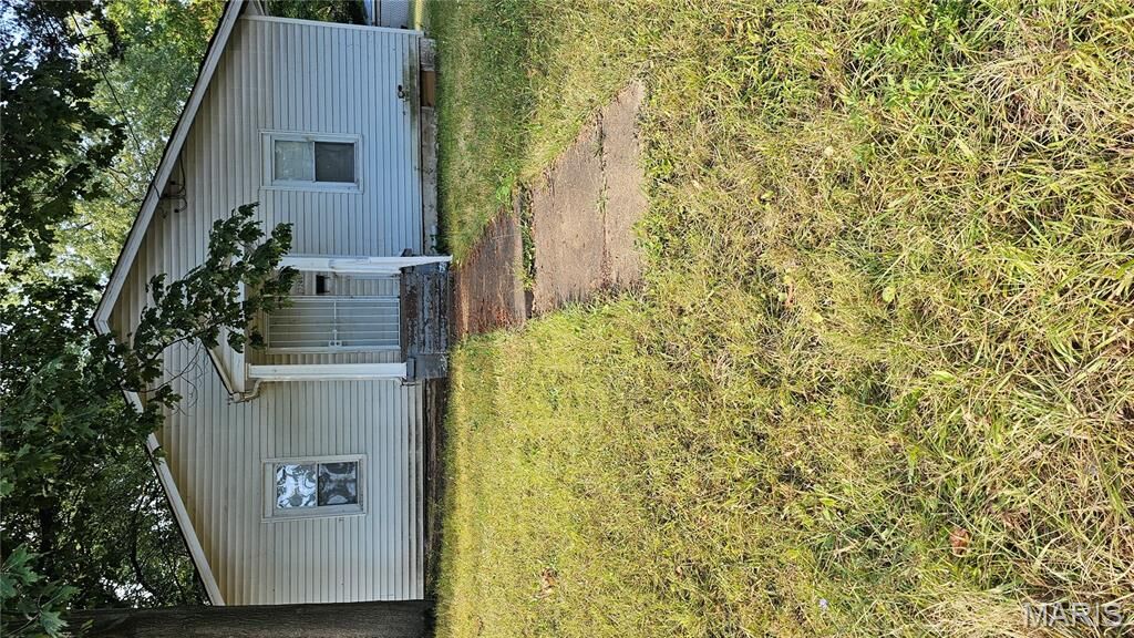 Property Photo: 7200 Jenwood Avenue MO 63136
