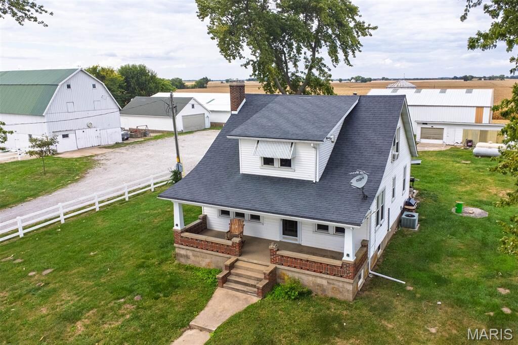 Property Photo: 371 Frey Meadows Road IL 62275