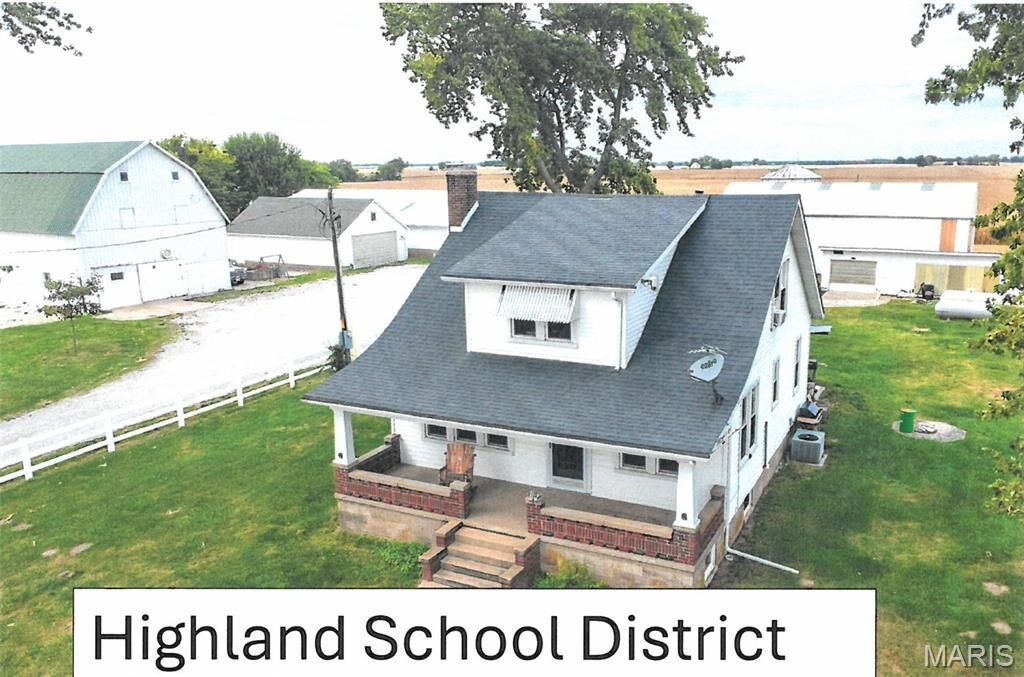 Property Photo:  371 Frey Meadows Road  IL 62275 