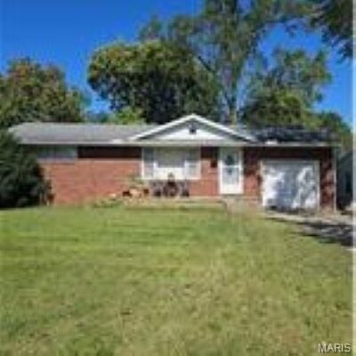Property Photo:  428 Green Acres Drive  MO 63701 