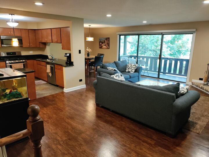 Property Photo: 11126 Cottonwood Drive 11D IL 60465