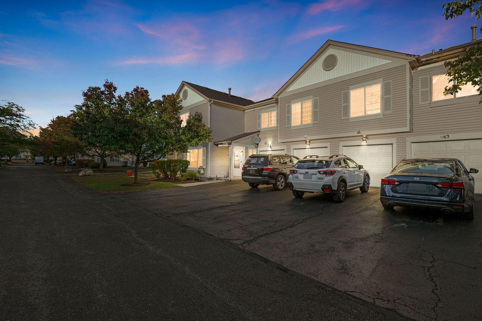 Property Photo:  53 Braxton Lane 53  IL 60504