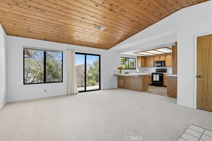 Property Photo:  1372 Diablo Drive  CA 93405 