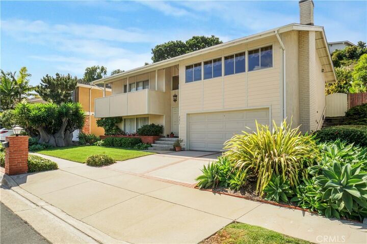 Property Photo:  27415 Larchbluff Drive  CA 90275 