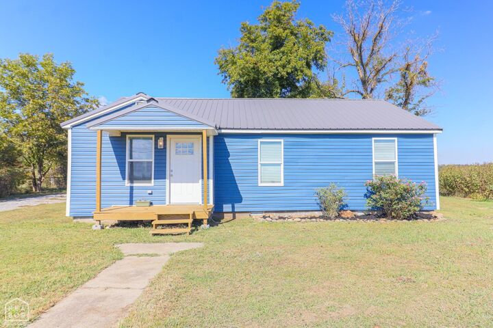 587 E Matthews  Brookland AR 72417 photo
