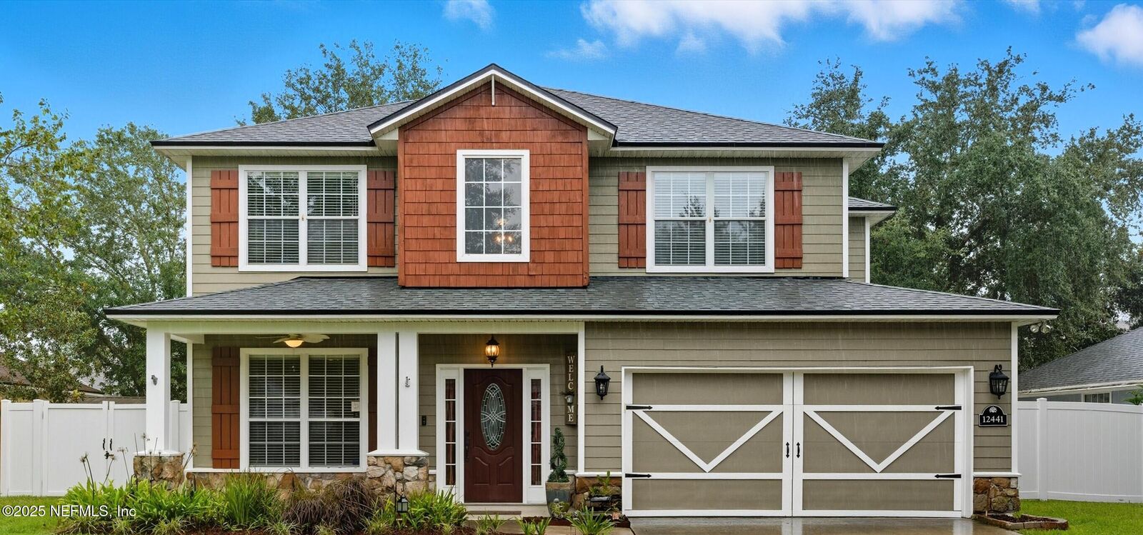 Property Photo: 12441 Blackwater Court FL 32223