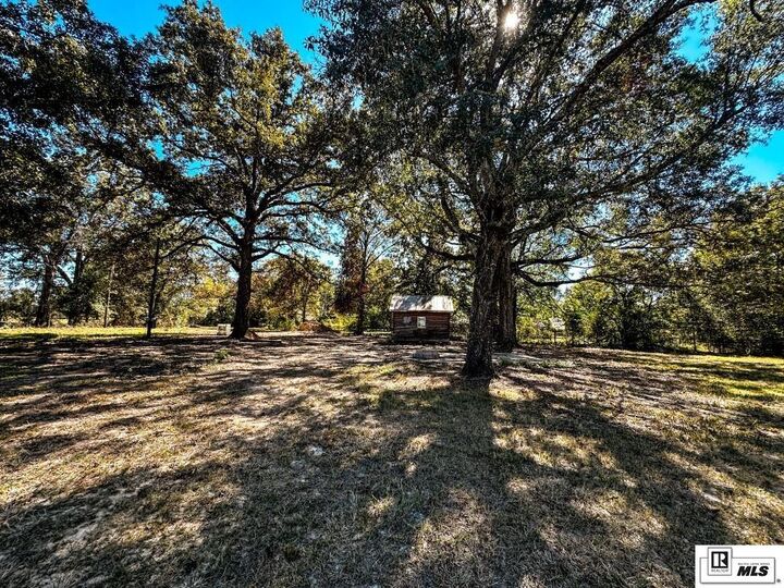 Property Photo:  126 Payne Road  LA 71295 