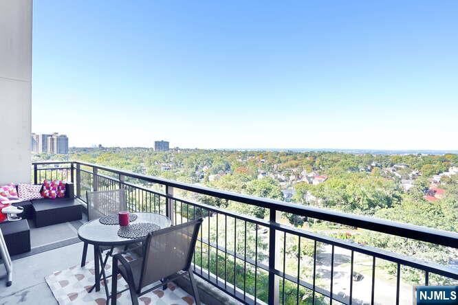 Property Photo:  1 Horizon Road 1426  NJ 07024 