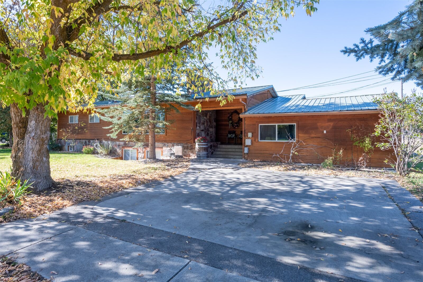 Property Photo:  2311 Tower Street  MT 59804