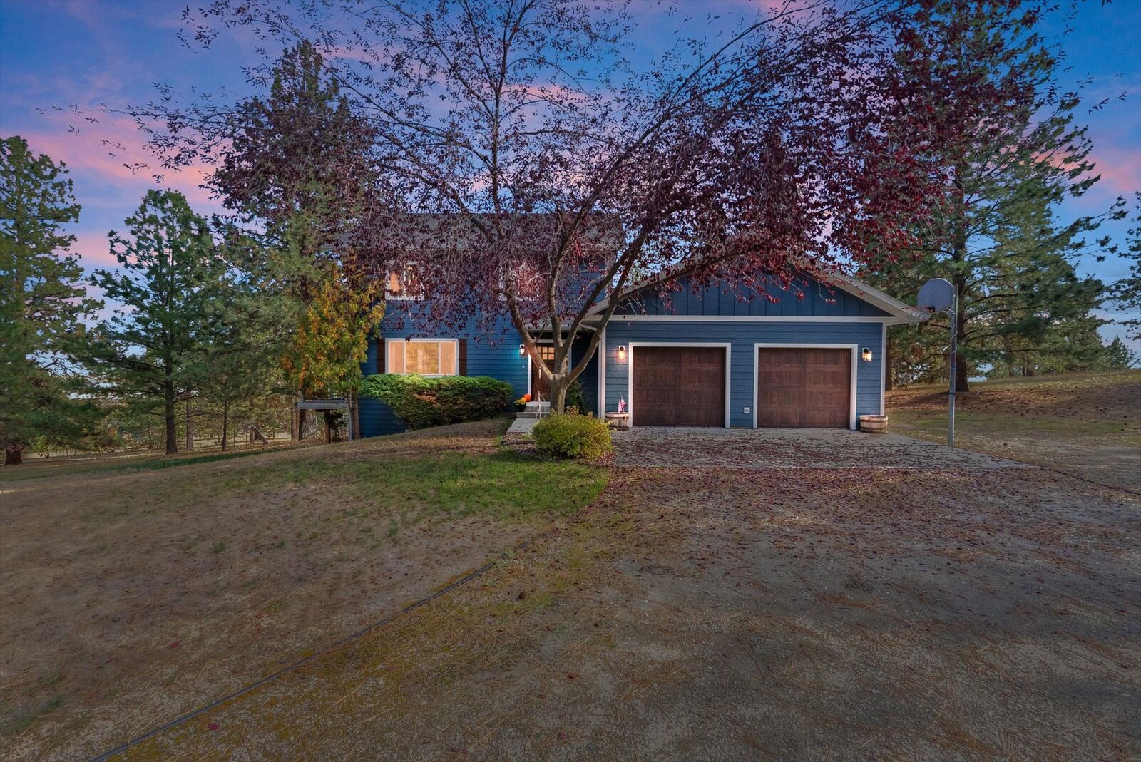 Property Photo: 1254 Palisades Place MT 59875