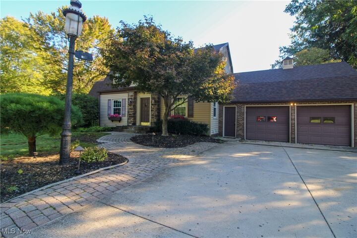 Property Photo: 3735 Sampson Road OH 44505