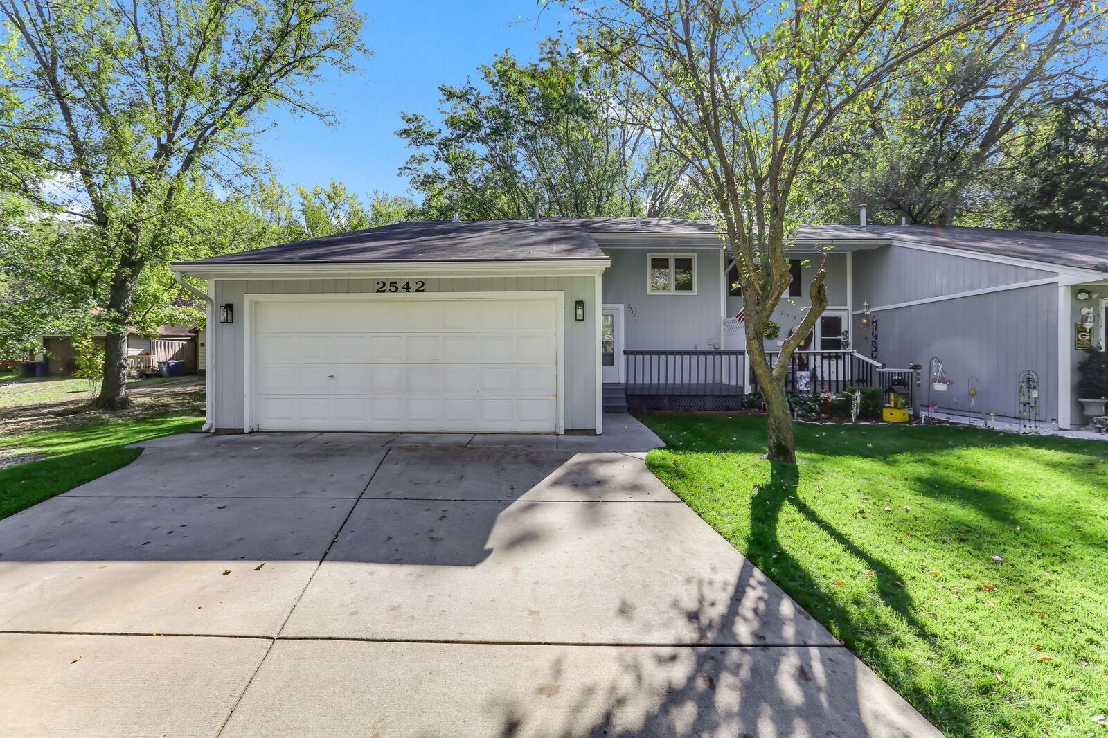 Property Photo:  2542 Buffalo Street  MN 55110 