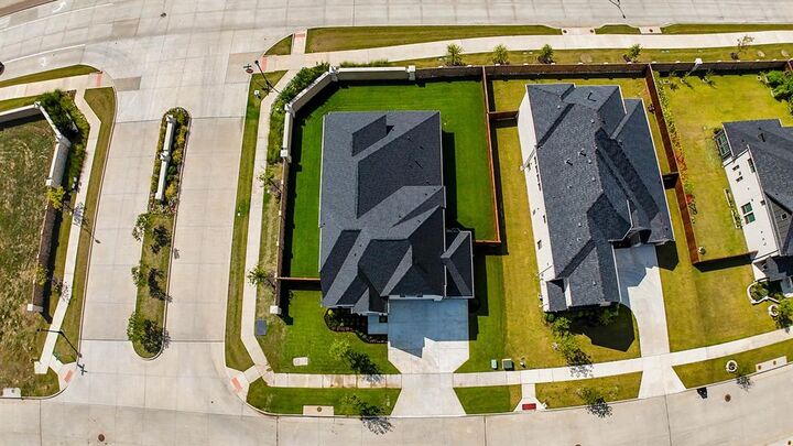 Photo de la propriété: 587 Mayfair Lane TX 75033