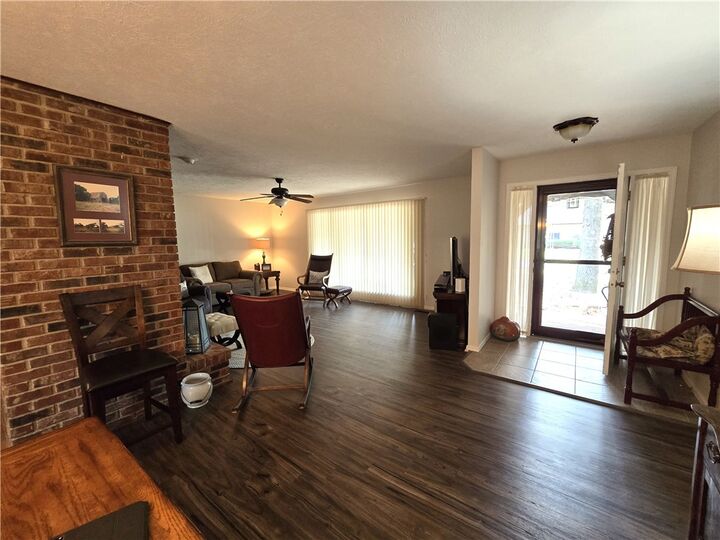 Property Photo: 204 Leatherwood Drive AR 72653