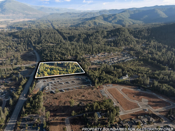 Property Photo:  Laurel Road Tl#802  OR 97523 