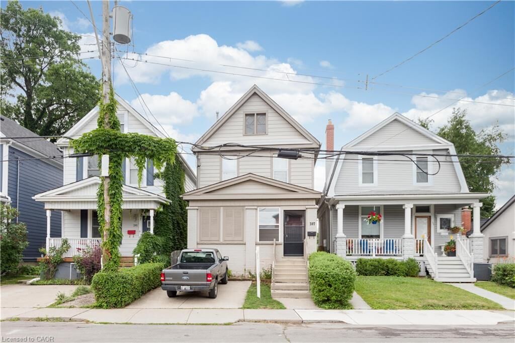 Property Photo:  397 Bay Street N 1  ON L8L 1M9