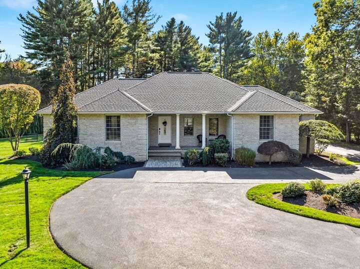 Property Photo:  9 Ridge Rd  RI 02917 